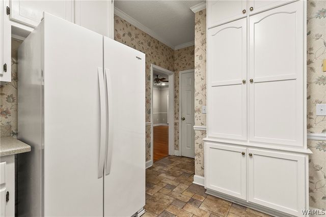 11417 April Sound Dr, Northport, AL 35475