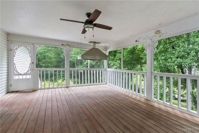 11417 April Sound Dr, Northport, AL 35475