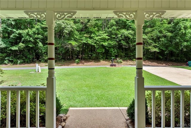 11417 April Sound Dr, Northport, AL 35475