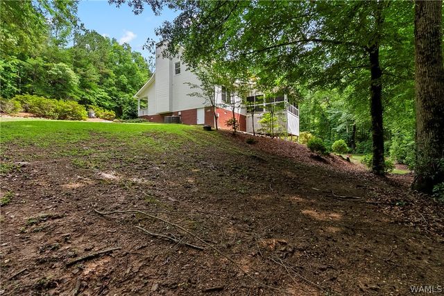 11417 April Sound Dr, Northport, AL 35475