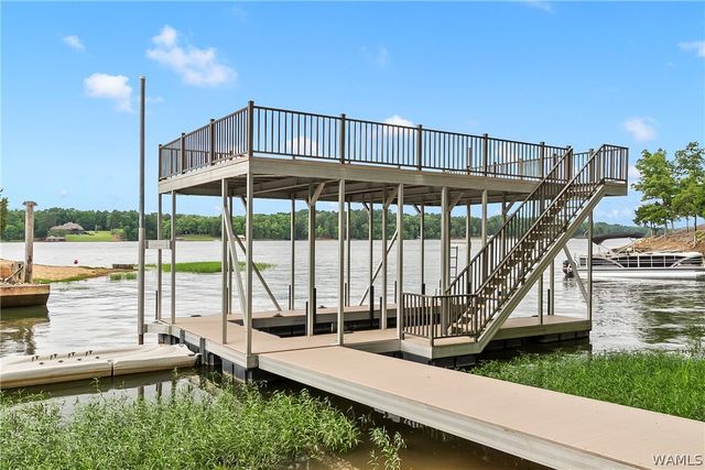 11417 April Sound Dr, Northport, AL 35475
