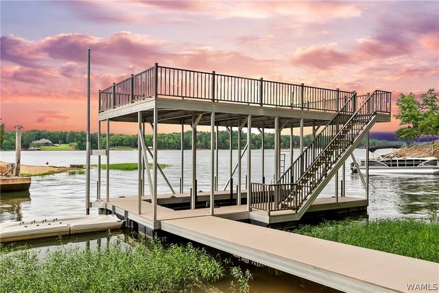 11417 April Sound Dr, Northport, AL 35475