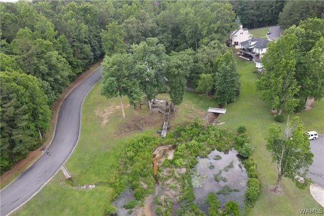 11417 April Sound Dr, Northport, AL 35475