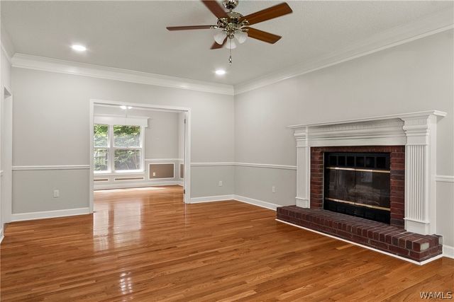 11417 April Sound Dr, Northport, AL 35475