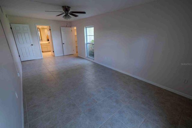 225 COUNTRY CLUB DRIVE D142, Largo, FL 33771