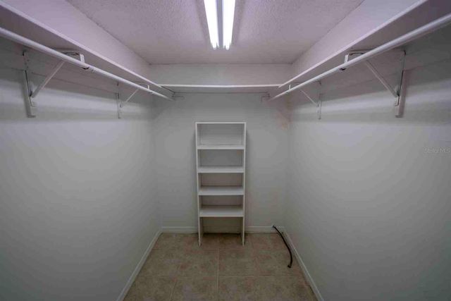 225 COUNTRY CLUB DRIVE D142, Largo, FL 33771