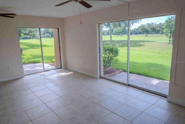 225 COUNTRY CLUB DRIVE D142, Largo, FL 33771