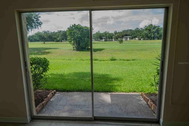 225 COUNTRY CLUB DRIVE D142, Largo, FL 33771