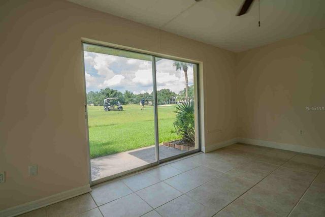 225 COUNTRY CLUB DRIVE D142, Largo, FL 33771