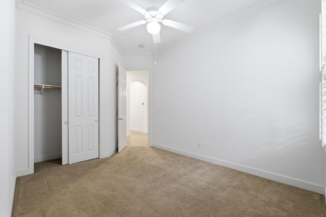 3063 Everglade Avenue, Clovis, CA 93619