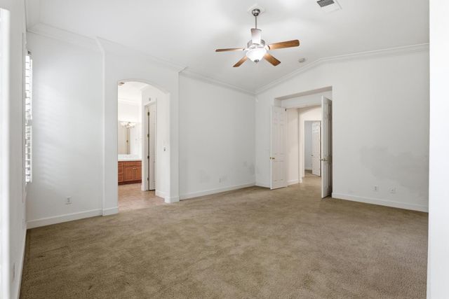 3063 Everglade Avenue, Clovis, CA 93619