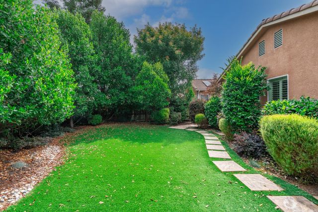 3063 Everglade Avenue, Clovis, CA 93619