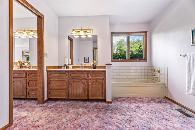 508 17th Street, Lynden, WA 98264