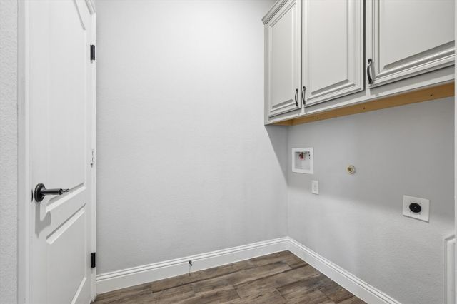 4425 Massey Meadows Way, Midlothian, TX 76065