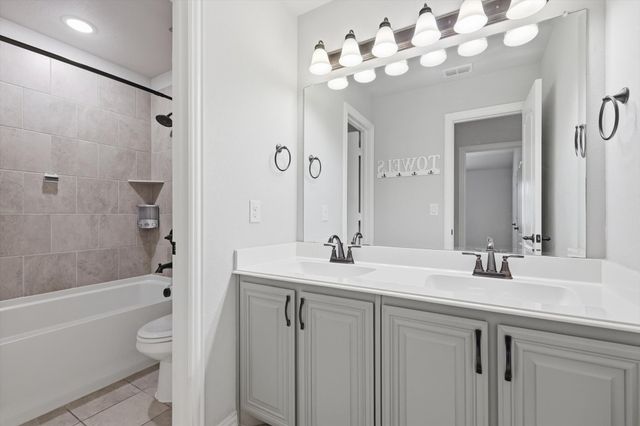 4425 Massey Meadows Way, Midlothian, TX 76065