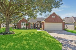 3438 N Peach Hollow Circle N, Pearland, TX 77584