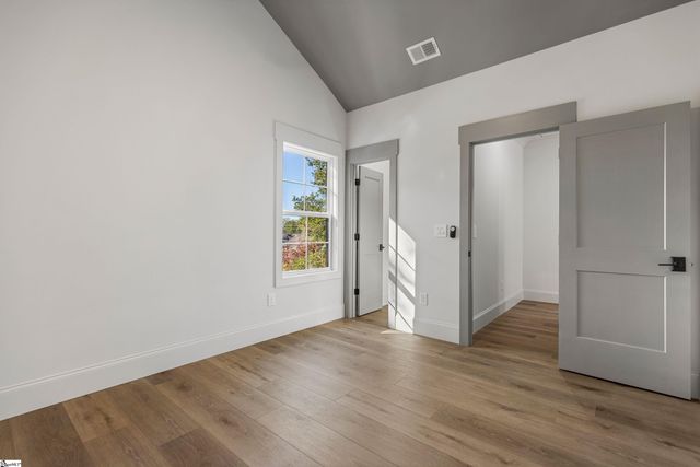 610 Lowndes Hill Road, Greenville, SC 29607