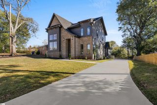 610 Lowndes Hill Road, Greenville, SC 29607