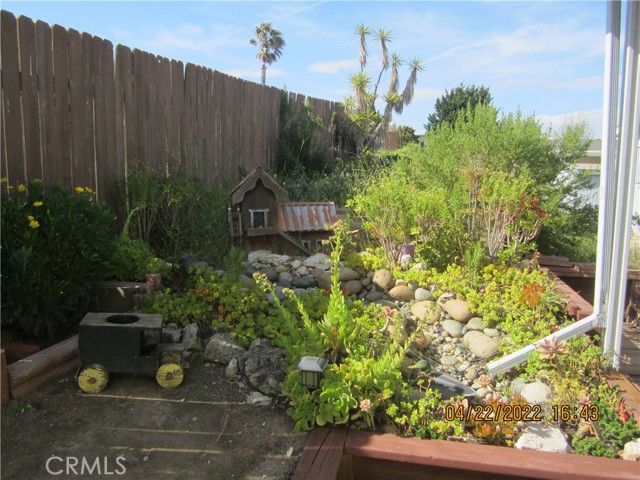 1650 E Clark Avenue 212, Santa Maria, CA 93455