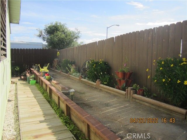 1650 E Clark Avenue 212, Santa Maria, CA 93455