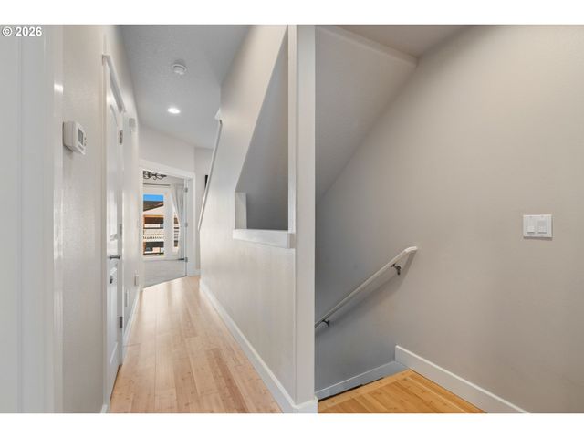 108 N 3RD Ave, Rockaway Beach, OR 97136