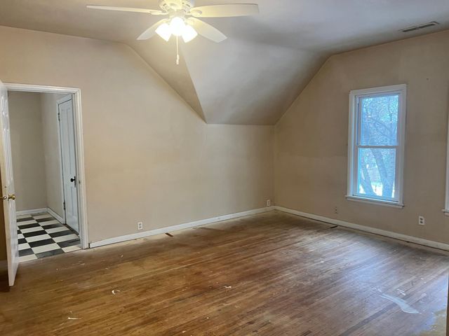 1188 Pine Street, Dawson, MN 56232