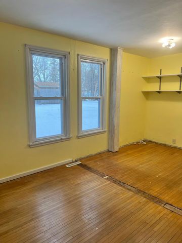 1188 Pine Street, Dawson, MN 56232