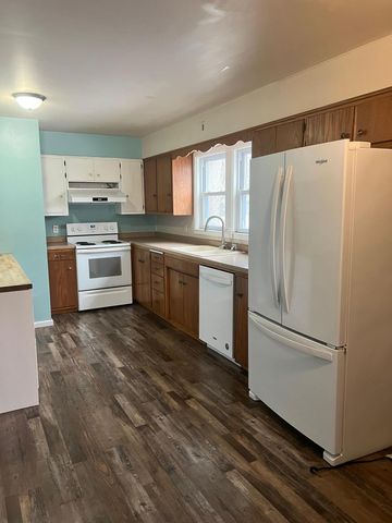 1188 Pine Street, Dawson, MN 56232