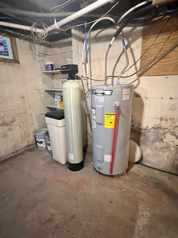 1188 Pine Street, Dawson, MN 56232