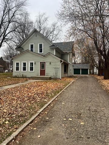 1188 Pine Street, Dawson, MN 56232