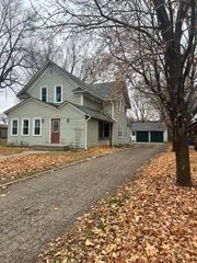 1188 Pine Street, Dawson, MN 56232