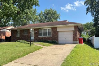 9438 Koerber Lane, St Louis, MO 63123