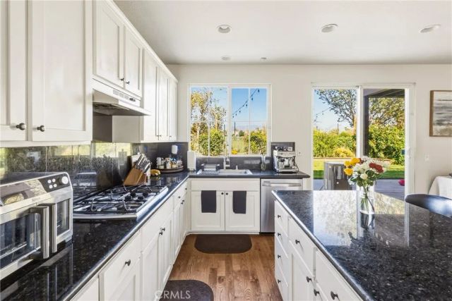 6011 Mira Vista Lane, Fontana, CA 92336