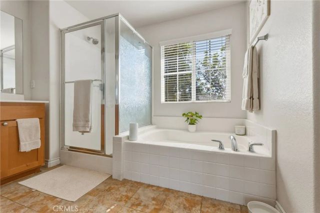 6011 Mira Vista Lane, Fontana, CA 92336