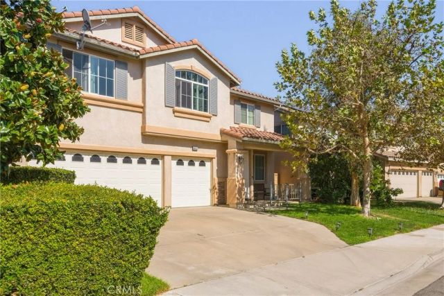 6011 Mira Vista Lane, Fontana, CA 92336