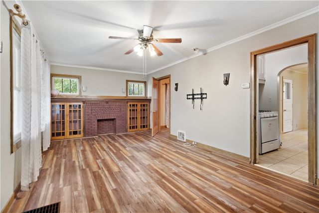 113 Gerhold St, Bethel Park, PA 15102