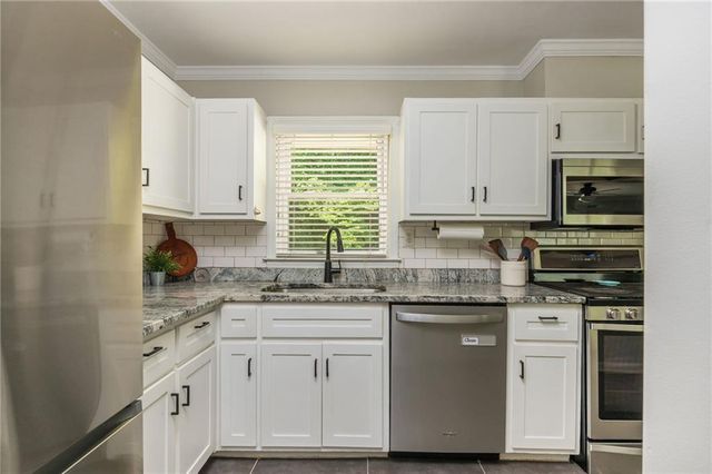 3136 Meadowood Lane, Atlanta, GA 30341