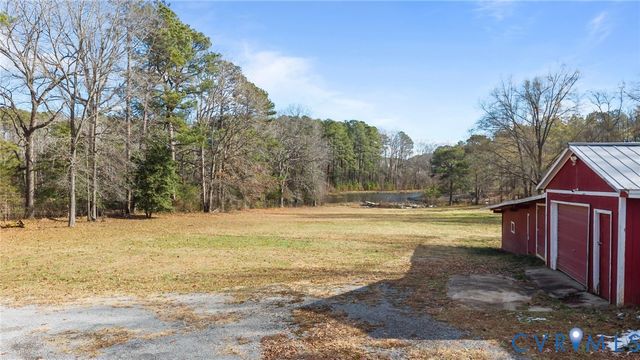 11441 Chigger Creek Rd, Dinwiddie, VA 23841