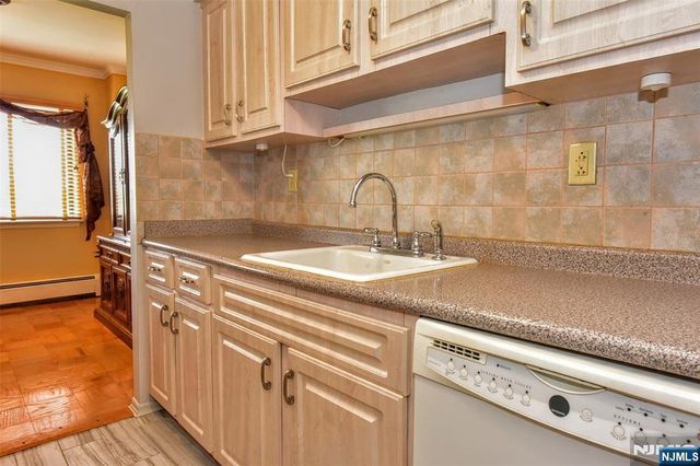 44 Main Street 6F, Lodi, NJ 07644