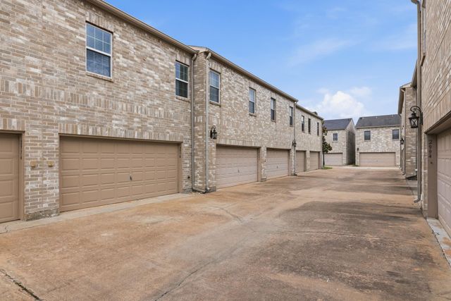 2978 Holly Hall Street, Houston, TX 77054