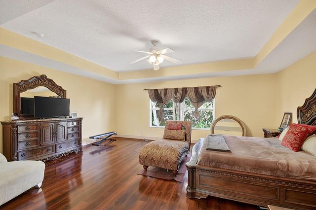 876 Gazetta Way, West Palm Beach, FL 33413