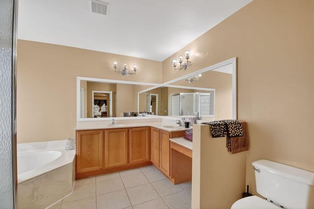 876 Gazetta Way, West Palm Beach, FL 33413