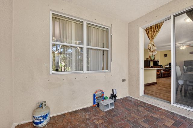 876 Gazetta Way, West Palm Beach, FL 33413