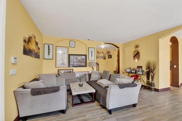 876 Gazetta Way, West Palm Beach, FL 33413