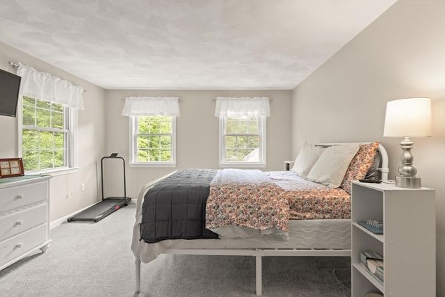 1 Third Street, North Reading, MA 01864