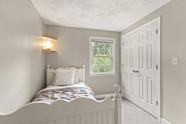1 Third Street, North Reading, MA 01864