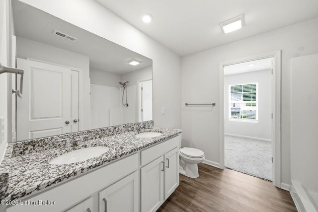 496 Nancy Dr, Shepherdsville, KY 40165