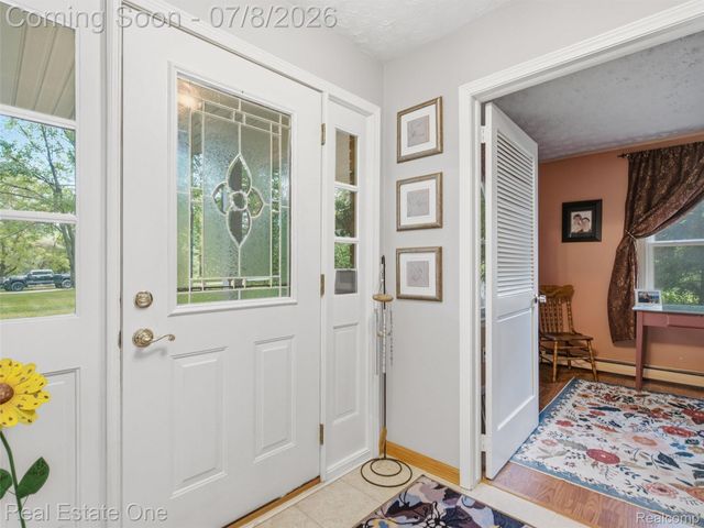 1230 Bald Eagle Lake Road, Groveland Township, MI 48462