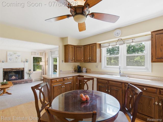 1230 Bald Eagle Lake Road, Groveland Township, MI 48462