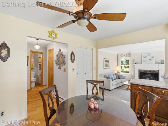 1230 Bald Eagle Lake Road, Groveland Township, MI 48462